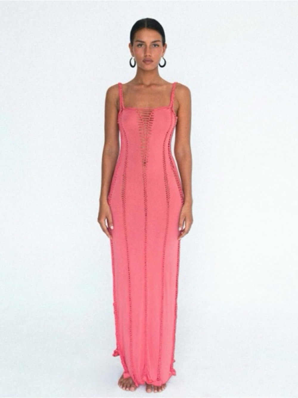 Indah Soren dress in coral 🪸